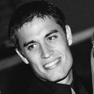 Meet your Posher, Dustin